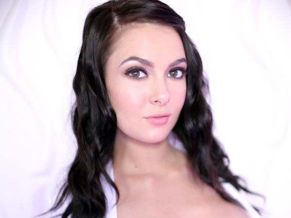 Site Launches with AVN-Awards-Nominated Scene