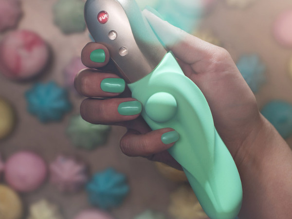 Cayona Blooming Pleasure: Candy-Colored Fun