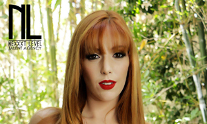 iWantPhone Signs Lauren Phillips to its Roster of VIP Models