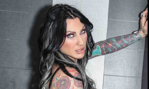 Jenevieve Hexxx Takes Over XCritic’s Snapchat This Friday