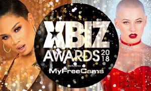Honey Gold, Riley Nixon Named XBIZ Awards Trophy Girls