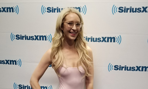 Cam Sensation Ginger Banks Makes Video Message for Senator Bernie Sanders
