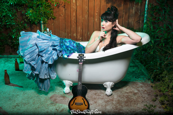 Siouxsie Q’s Mermaid Musical “Fish Girl” Heads Upstream to Portland