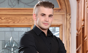 Nathan Bronson Steps Up His Game & Signs with OC Modeling