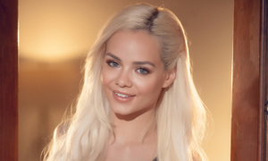 Cherry Pimps’ Crowns Elsa Jean as Cherry of the Year