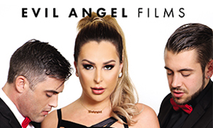 Chanel Santini: TS Superstar