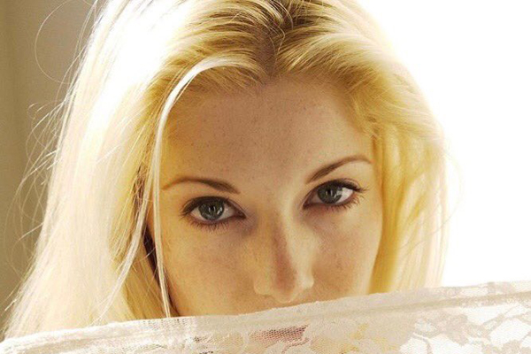 Charlotte Stokely Stars in New Title From Sweetheart