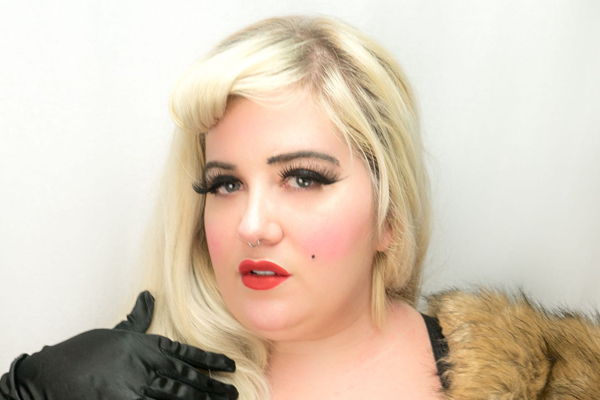 Genevieve LaFleur Gets Hypnotized in New Must-See Plumper Pass Scene