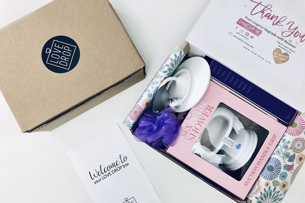 LoveDrop Offers Sexy Shower Essentials for April/May Couples Subscription Box