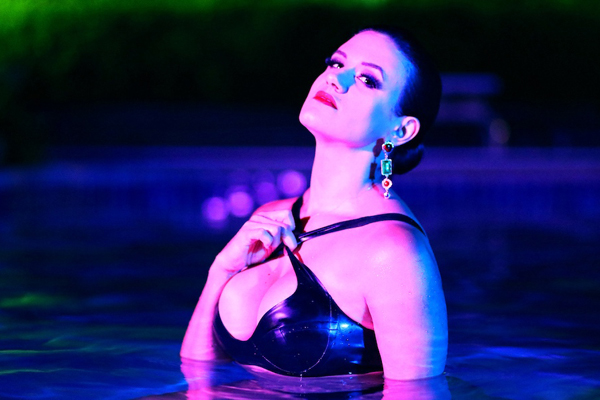 Penny Barber Adds Incredible Fringe Benefits for OnlyFans Subscribers