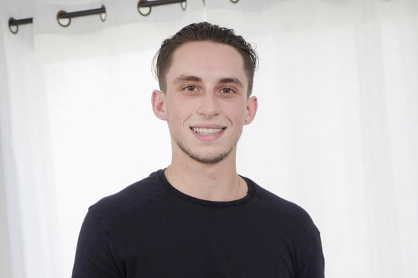 Chris Rail Releases New Content With Halle Hayes on AVNStars