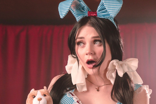 Catjira Announces Chaturbate as Her Full-Time Platform & 5th Annual Catober