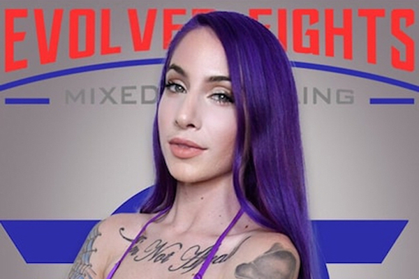 Sheena Rose Wrestles for Evolved Fights & Guests on Off the Cuff