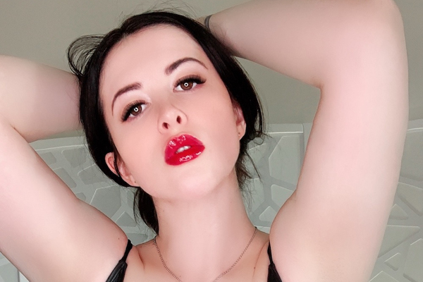 Learn How to Make a Million Dollars a Year the Larkin Love Way