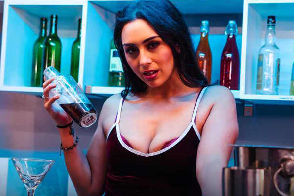 Bodacious Bartender Lilly Hall is Bottom Up in New VR Scene.