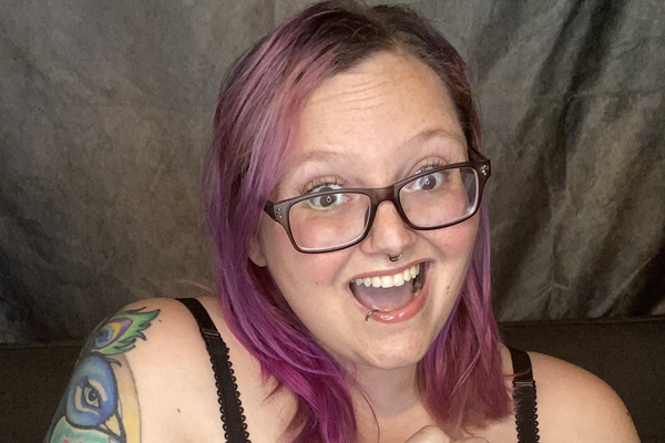 “Do I Masturbate Too Much?” Probably Not! Says Sexpert Sara In New Inked Angels Article!