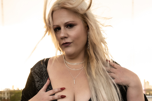 BBW Star Curvy Mary Talks Dating, Fighting & Ghosts on The Thing Is