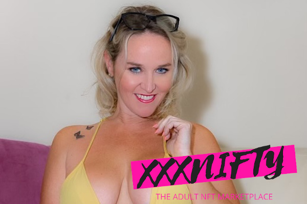 Dee Siren named Brand Ambassador for xxxNifty.com