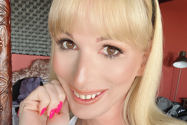 Award-Winning Performer Jamie French Inks Deal with Ikigai Marketing