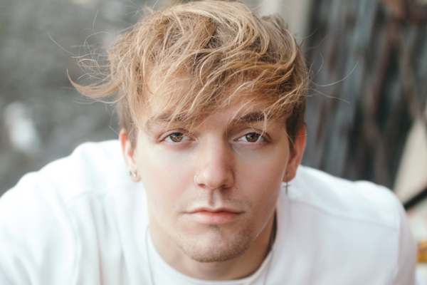 Joshua Lewis Scores 1st Nomination of Adult Career