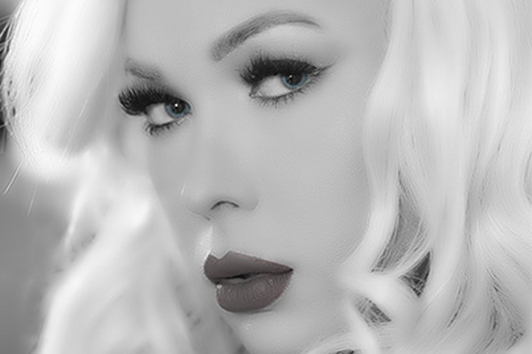 I Am Aubrey/Pigtailed Dolls