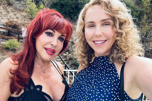 Sexy Vanessa Talks Porn & Beauty Longevity on Holly Randall Unfiltered