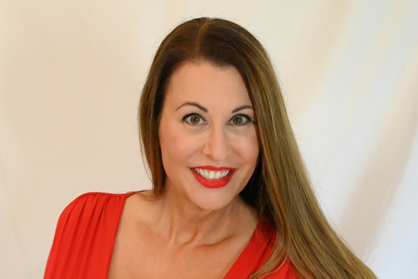 Elaina St. James Reveals Five Secrets of Top OnlyFans Creators