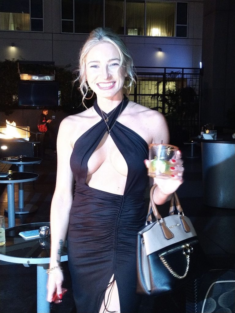 ynot floor-1021-emmreport_0563