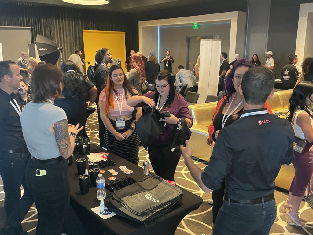 ynot floor-1021-emmreport_0905