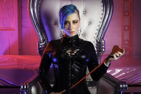 Goddess Lilith’s New Heavy Metal Band Murtair Opens Kickstarter for 1st EP & More!