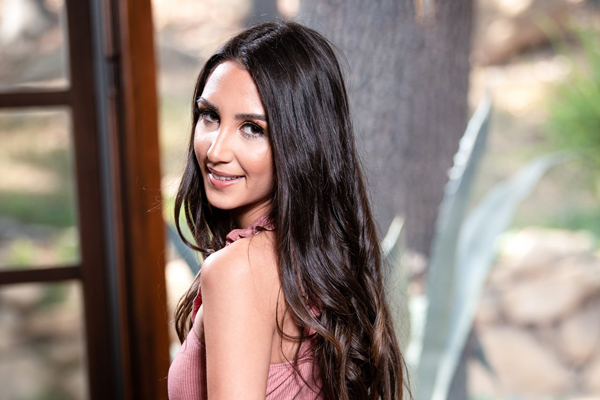 Natalia Nix Stars in ‘How’s Your Head?’ for Girlsway