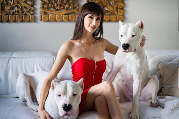 Presley Dawson Enjoys the Great Outdoors with The Dogo Gang on YouTube