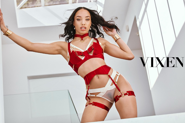 Alexis Tae Slays In New Vixen Threesome