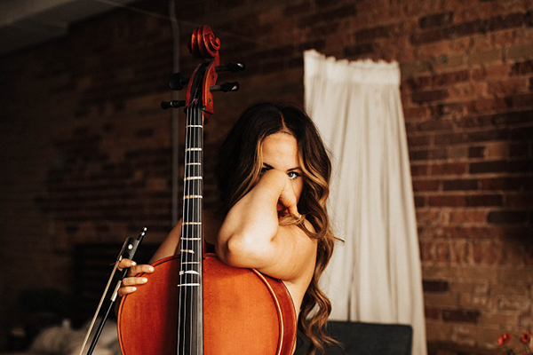 Busy Mom, Devout Christian, Swinger, OnlyFans Star: Daisy Mae is the New ‘20s Woman