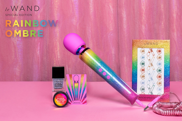 Le Wand Unleashes Rainbow Ombre Petite Massager 7-Piece Collection