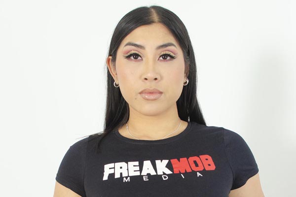 Emerald Loves Makes FREAKMob Media Debut