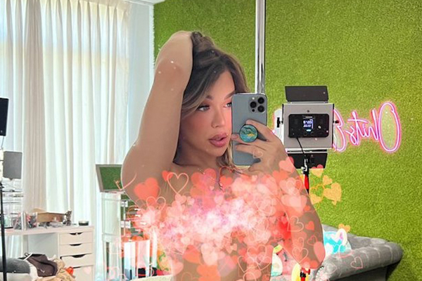 Emma Rose Set for Live Show Boobie Reveal on Saturday Night