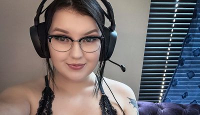 Aerie Saunders of SexWorkerSites.com