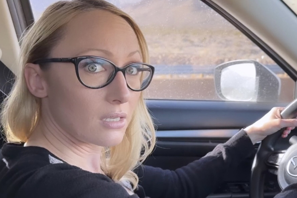 Crystal Clark Drops ‘Stepmom Helps Me Move For College’