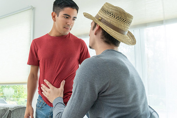 FunSizeBoys Kicks Back with Milo Miles, Bob Knight in “Taking a Break”