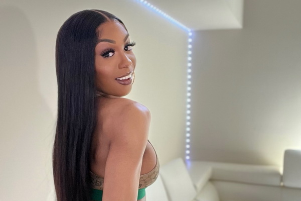 Leilani Li Takes on Rodrigo Amor in Exclusive New Scene