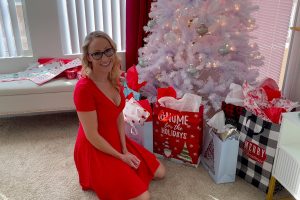 Crystal Clark Releases “Christmas Shopping with My Stepmom”