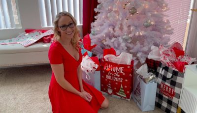 Crystal Clark Releases “Christmas Shopping with My Stepmom”