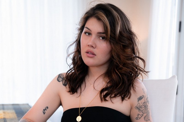 Daisy Taylor Returns to Transfixed & It Feels Like Old Times