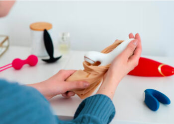 A Guide to Choosing High-Quality Fantasy-Inspired Intimate Products