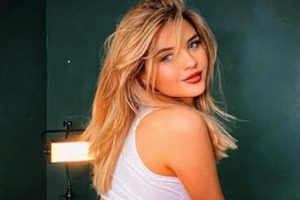 Lola Knight Named Babestation Babe of The Month