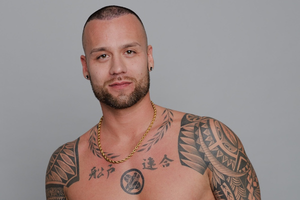 London Ford Signs with 101 Modeling for Representation