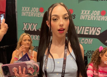 Scarlett Rosewood Sits for XXXJobInterviews, Looking to Earn Her Bade for Troop 69