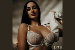 Violet Voss Announced as Featured Model for The Lewd Guide