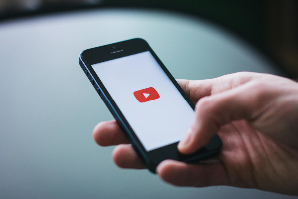 YouTube Monitoring Solutions: 10 Powerful Ways to Track Brand Mentions and Protect Your Reputation